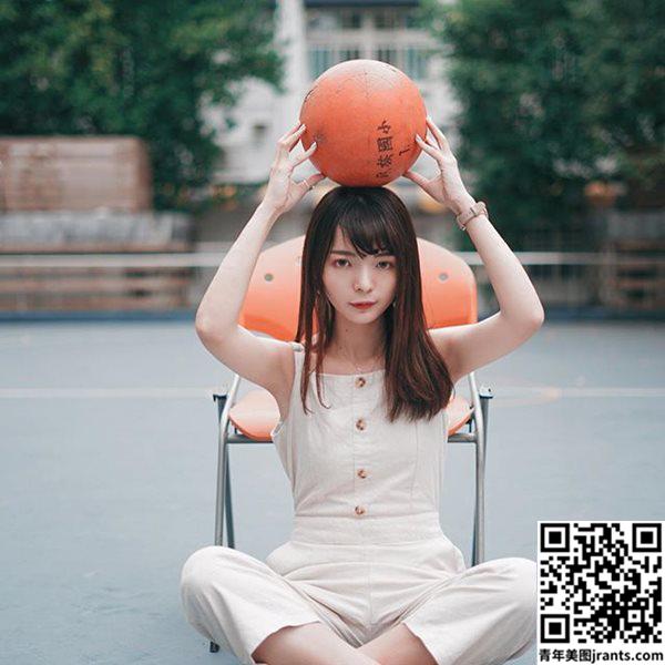 阳光系女孩Ann Chen 高颜值表特版暴动&#8230;冻未条啊 (25P)