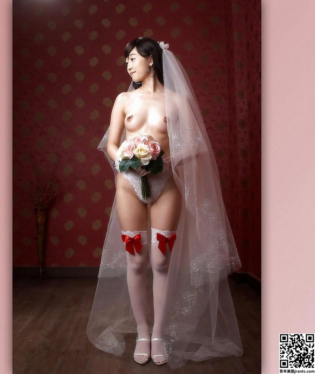 知性美女模特裸体婚纱人体写真福利套图