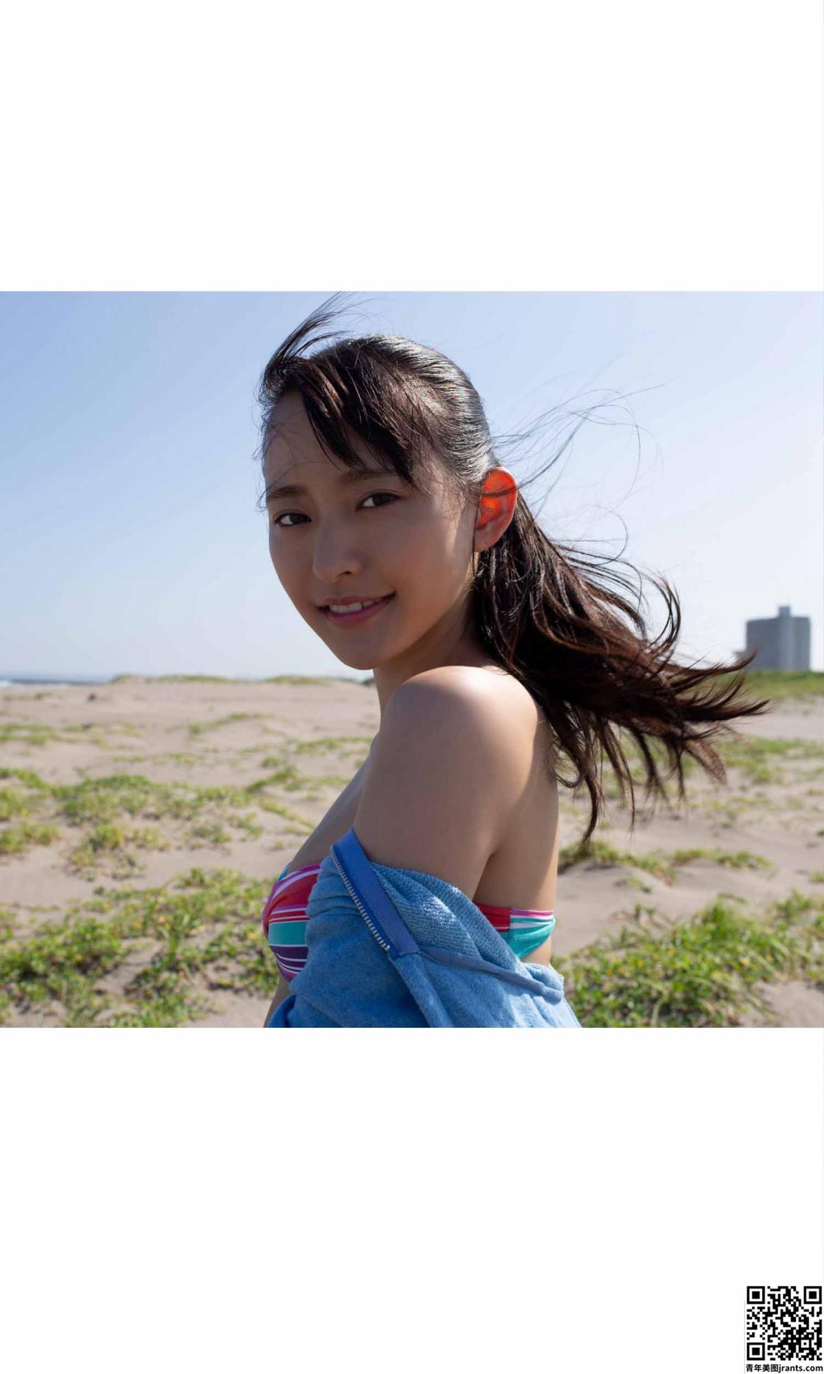 高崎かなみ写真集「ひと夏の経験」 周プレ PHOTO BOOK
