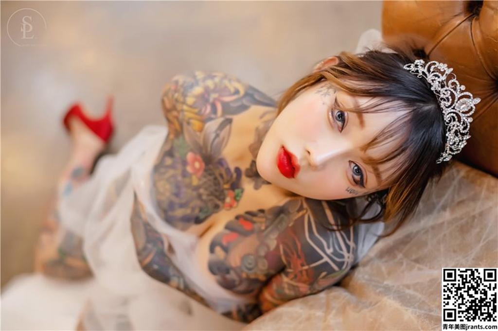 SAINT Photolife &#8211; YoKo VOL. 01 &#8211; Cat Bride