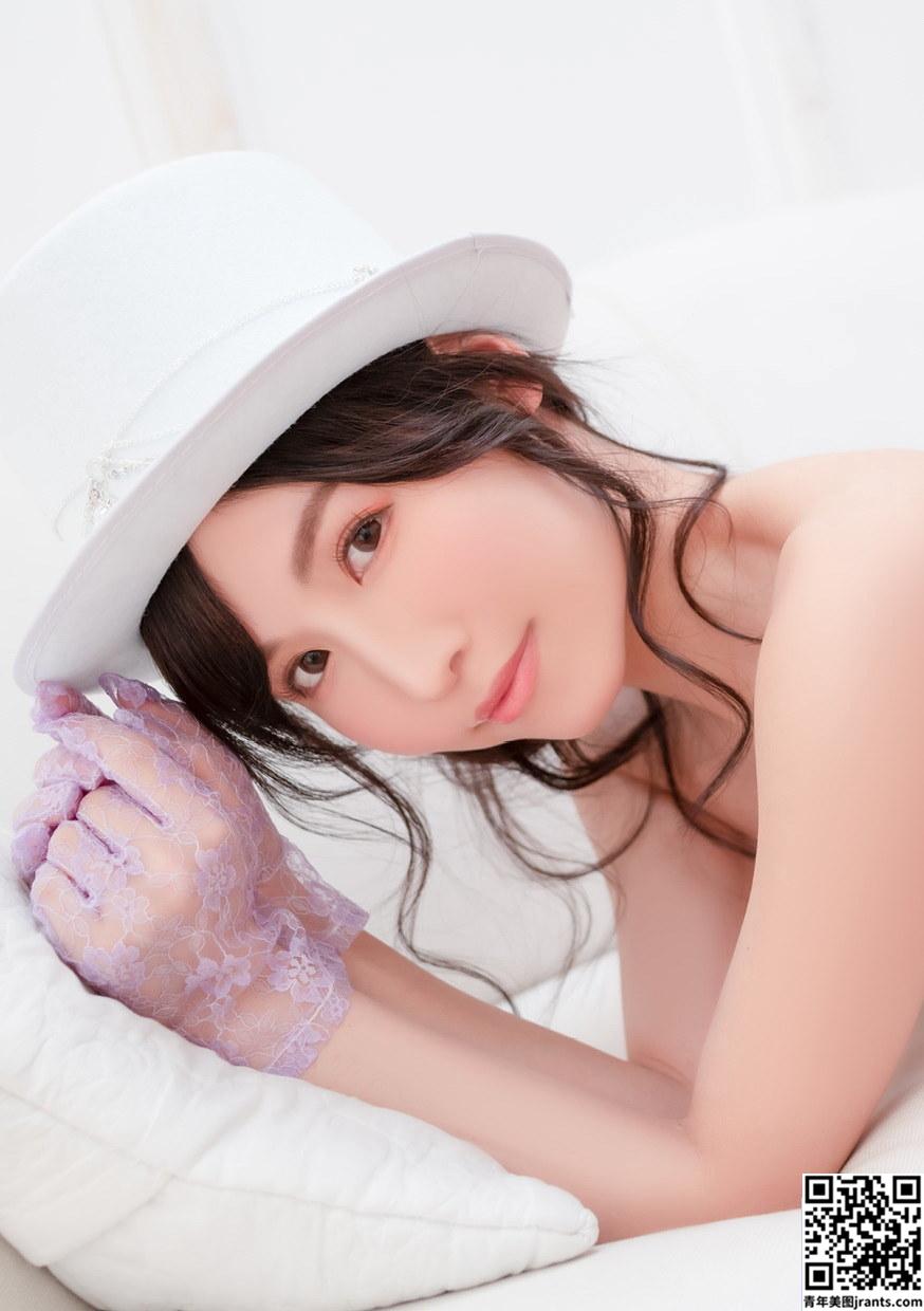 Momo Sakura 桜空もも &#8211; Count sheep Sleep