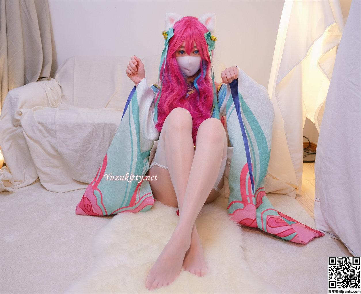 性感白皙长腿粉嫩巨乳女神的诱惑 模特柚子猫Yuzukitty @YuzukittyPH
