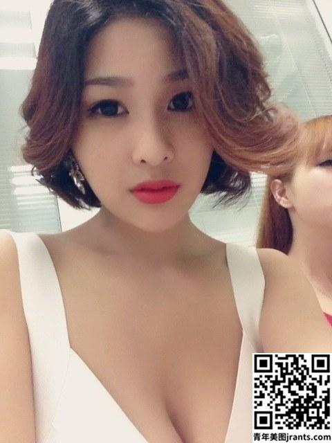 闫盼盼无圣光爆乳25套合集18、生活照