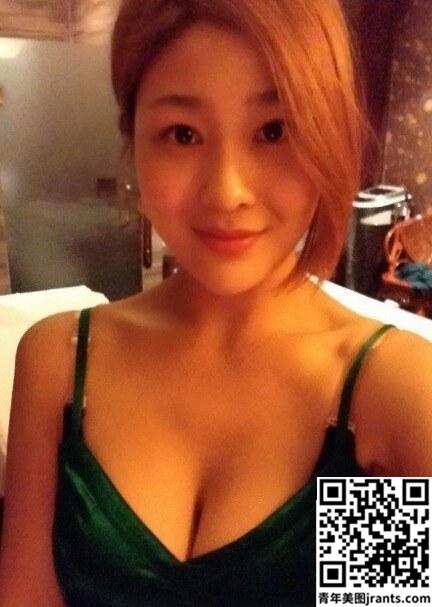 闫盼盼无圣光爆乳25套合集18、生活照