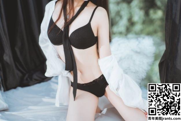 [Coser] 桜桃喵 &#8211; 狼来了01