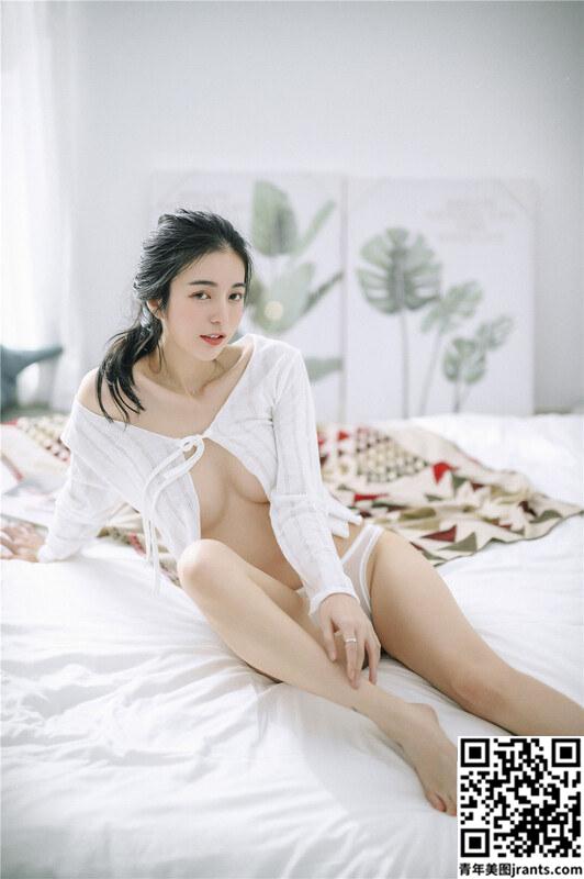 XIANXIAN CHEN 仙仙辰