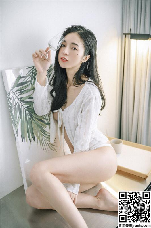 XIANXIAN CHEN 仙仙辰