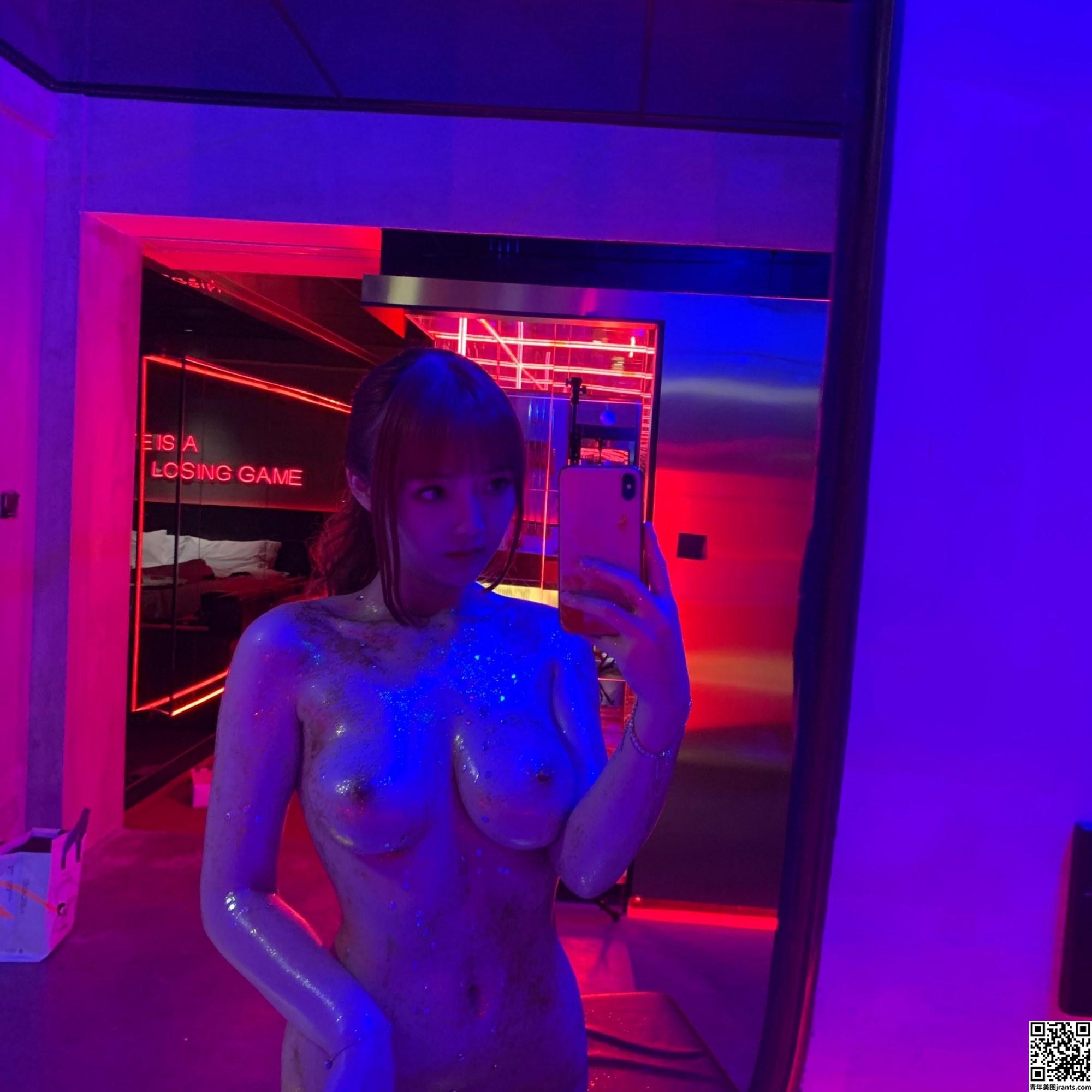 OnlyFans身材火辣巨乳主播