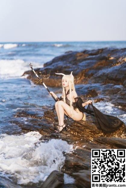 [Coser] 桜桃喵 &#8211; 闪灵泳装