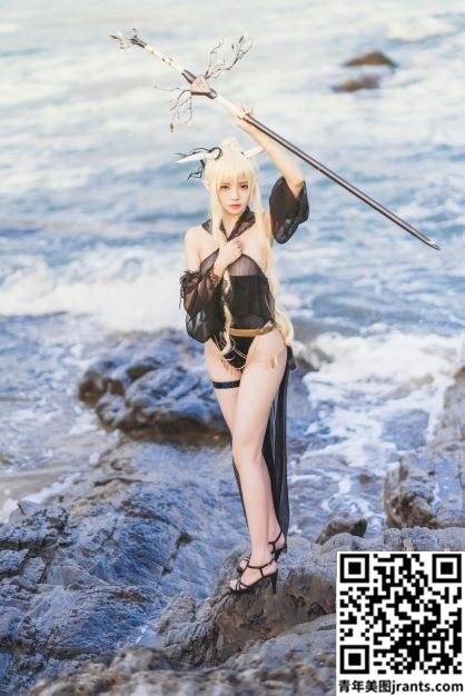 [Coser] 桜桃喵 &#8211; 闪灵泳装