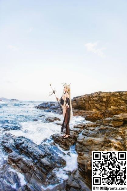 [Coser] 桜桃喵 &#8211; 闪灵泳装