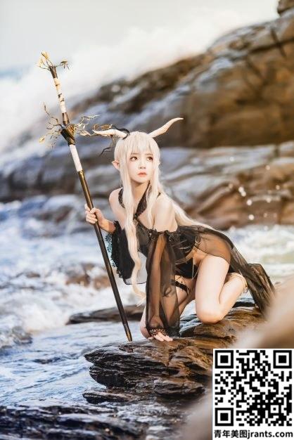 [Coser] 桜桃喵 &#8211; 闪灵泳装