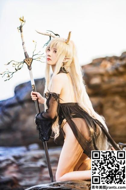 [Coser] 桜桃喵 &#8211; 闪灵泳装