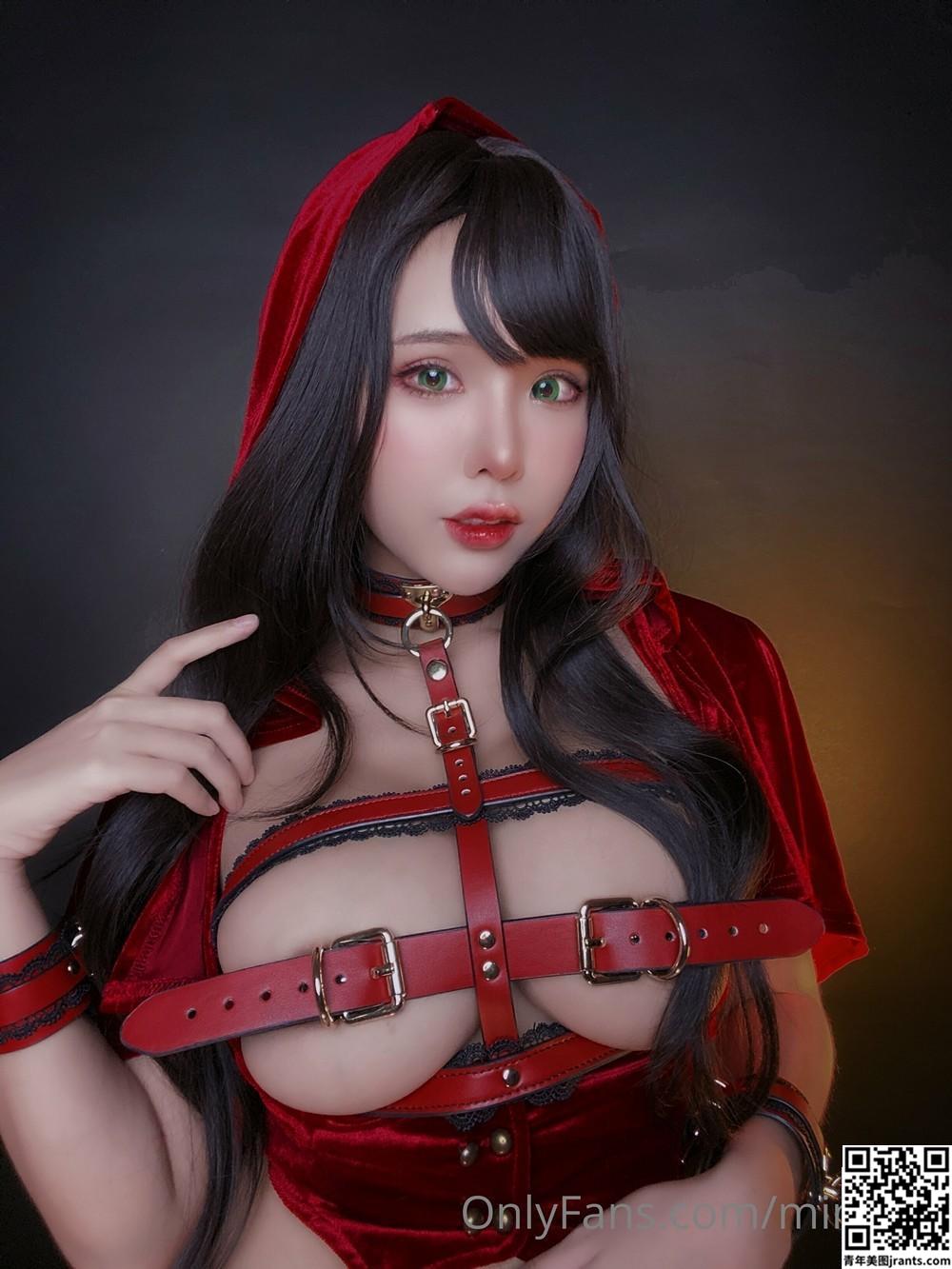 Minichu &#8211; Red Riding Hood