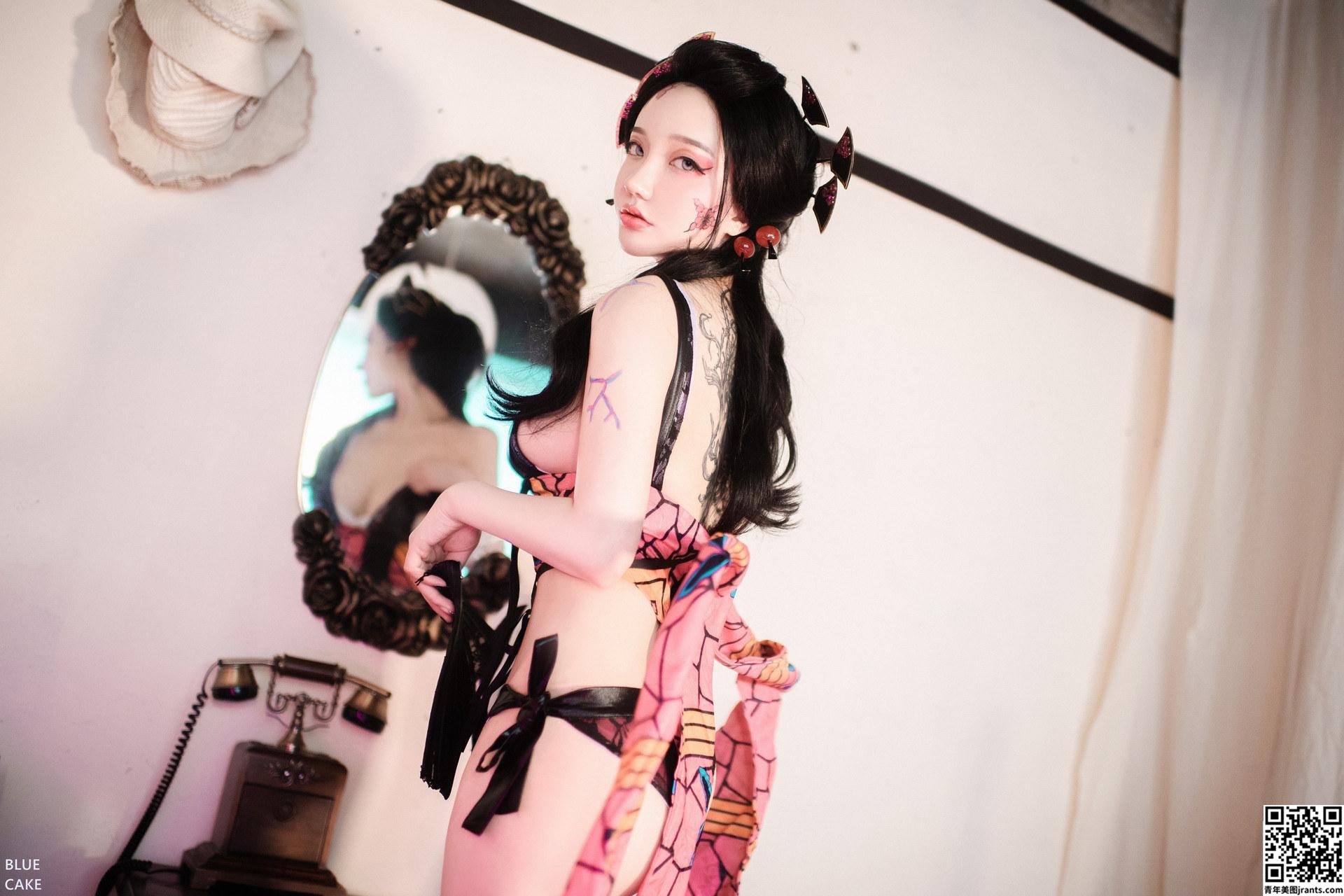 Son Yeeun , [BLUECAKE] RED ONI – Set.01