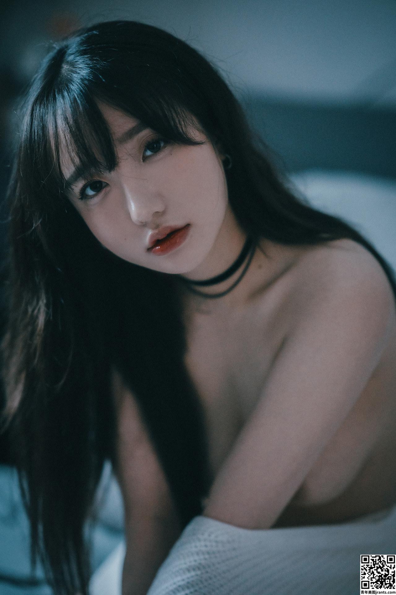 Son Yeeun , [DJAWA] Seduction