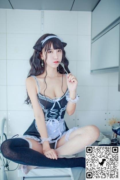 [Coser] 黑川 &#8211; 小恶魔女仆装