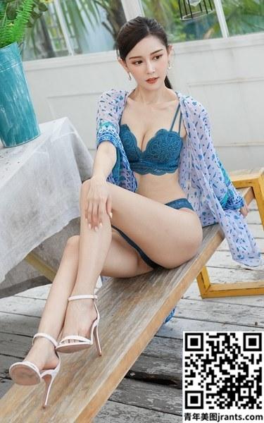 [网路收集] 台湾美腿女郎-许玲玲 内衣外拍写真