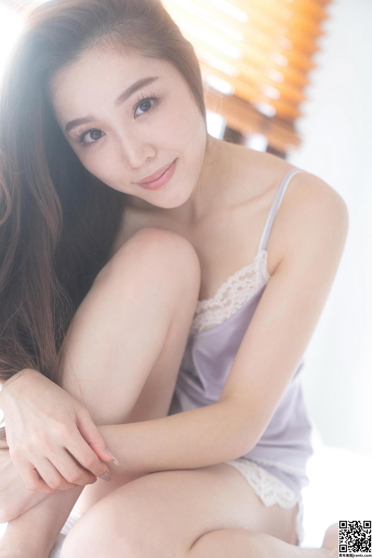 Anna Ishida 石田安奈 &#8211; ANNA AND YOU