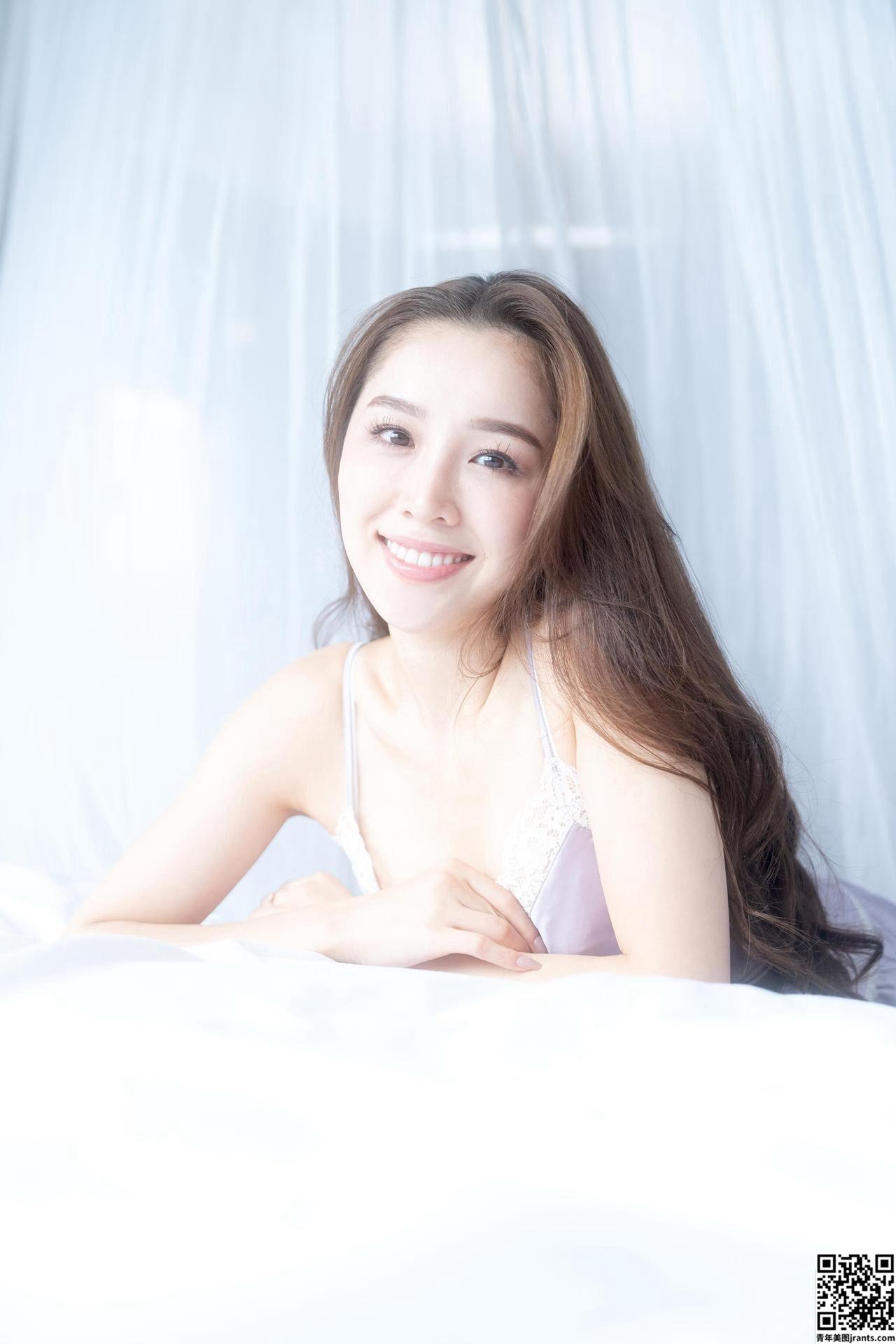 Anna Ishida 石田安奈 &#8211; ANNA AND YOU