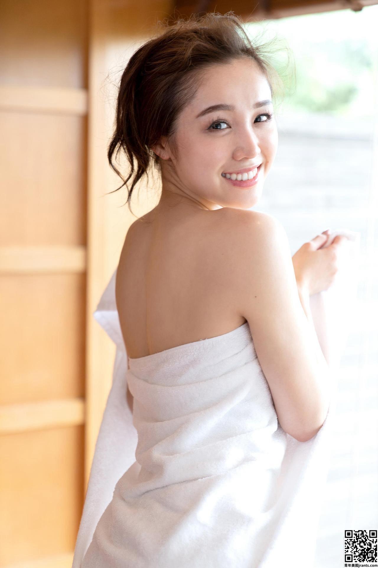 Anna Ishida 石田安奈 &#8211; ANNA AND YOU