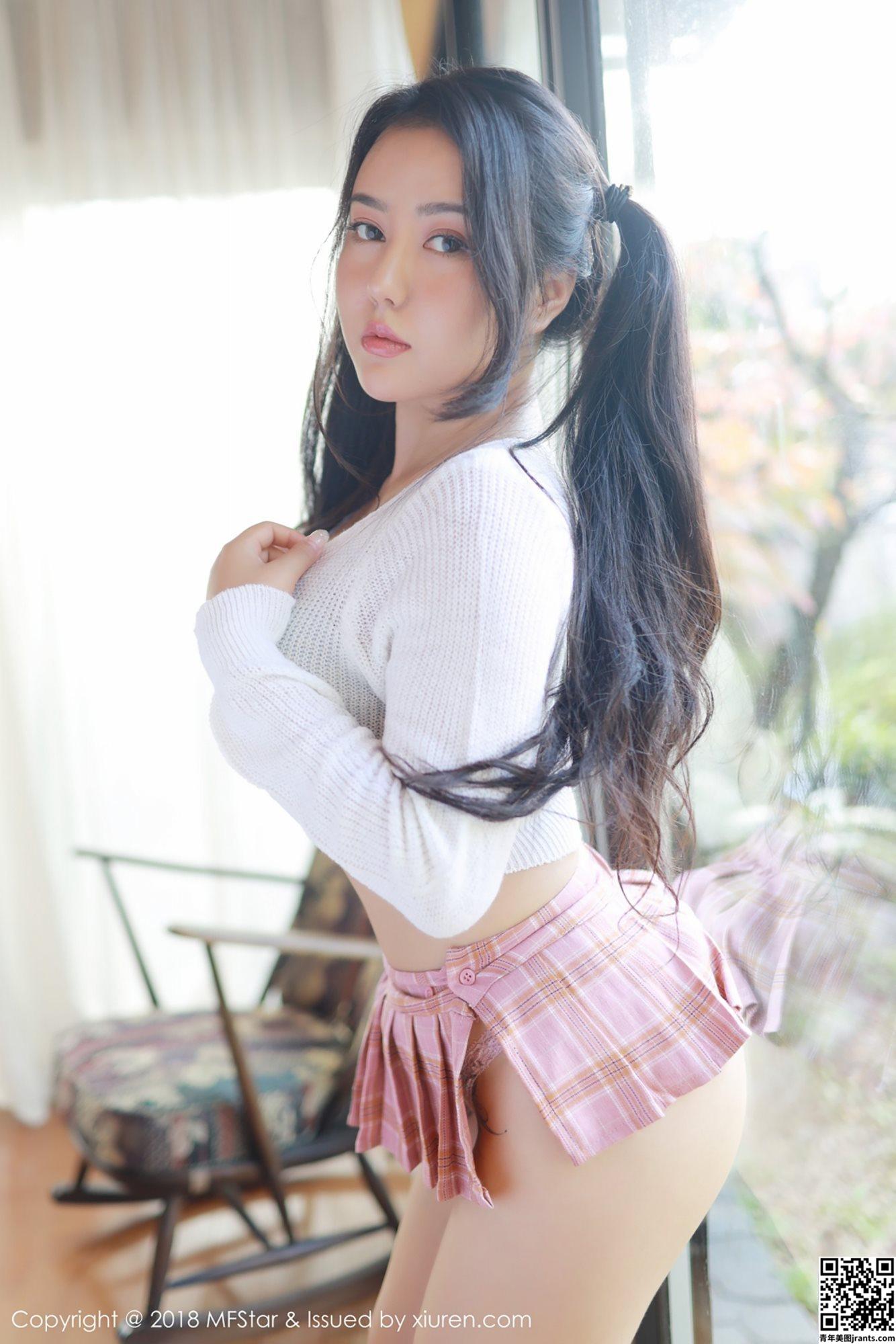 [MFStar模范学院系列] 2018.12.10 VOL. 168 Manuela玛鲁娜 性感写真[52P]