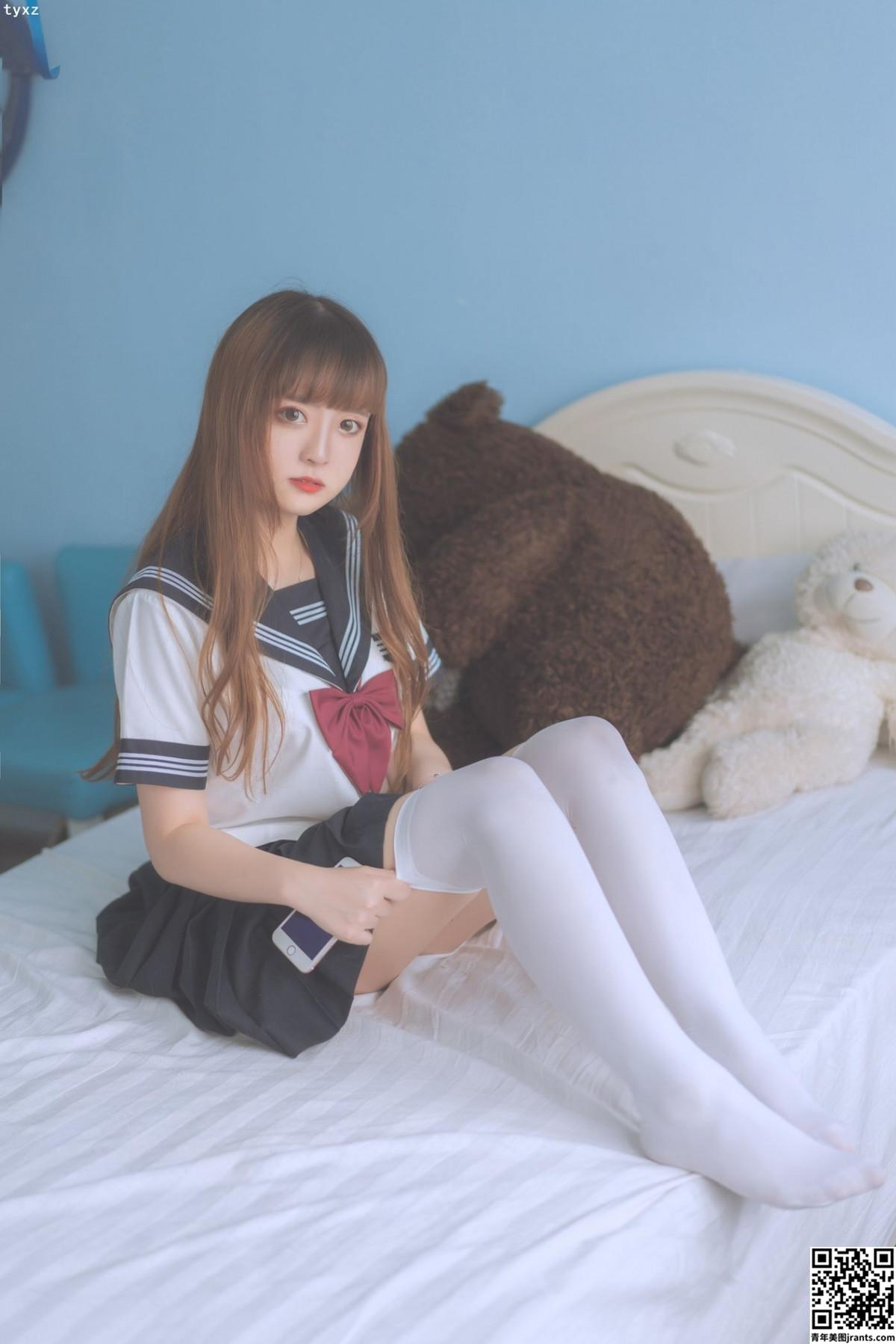 一只云烧 JK少女 (42P)