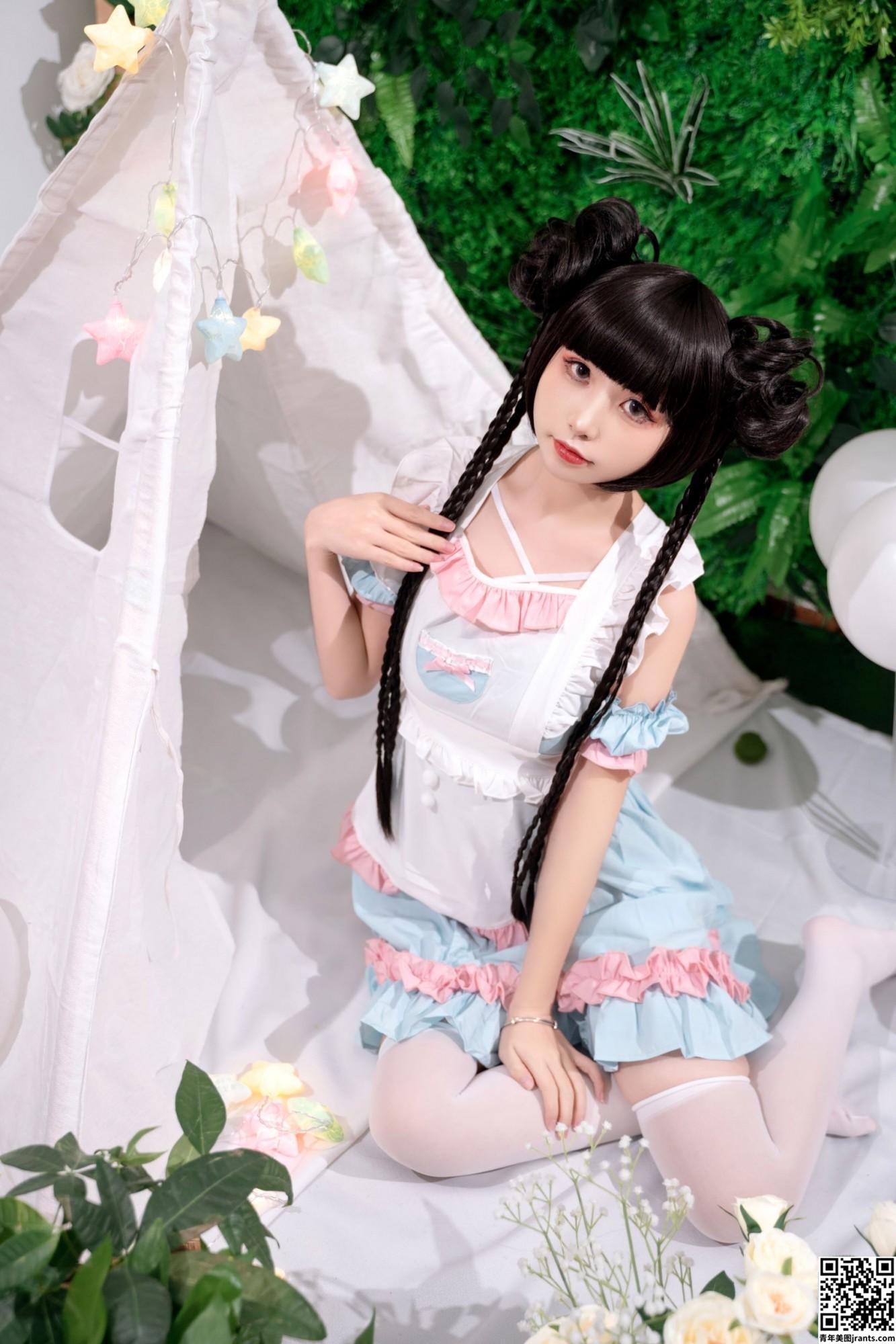 [Coser] 爆机少女喵小吉 – 小吉的快乐野餐 (77P)