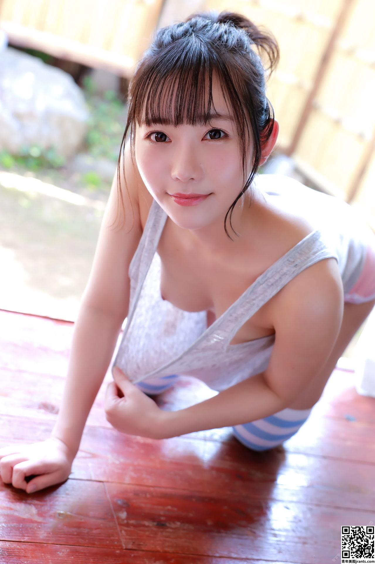 Yui Shirasaka 白坂有以 – Born in Tanabata 七夕生まれ (87P)