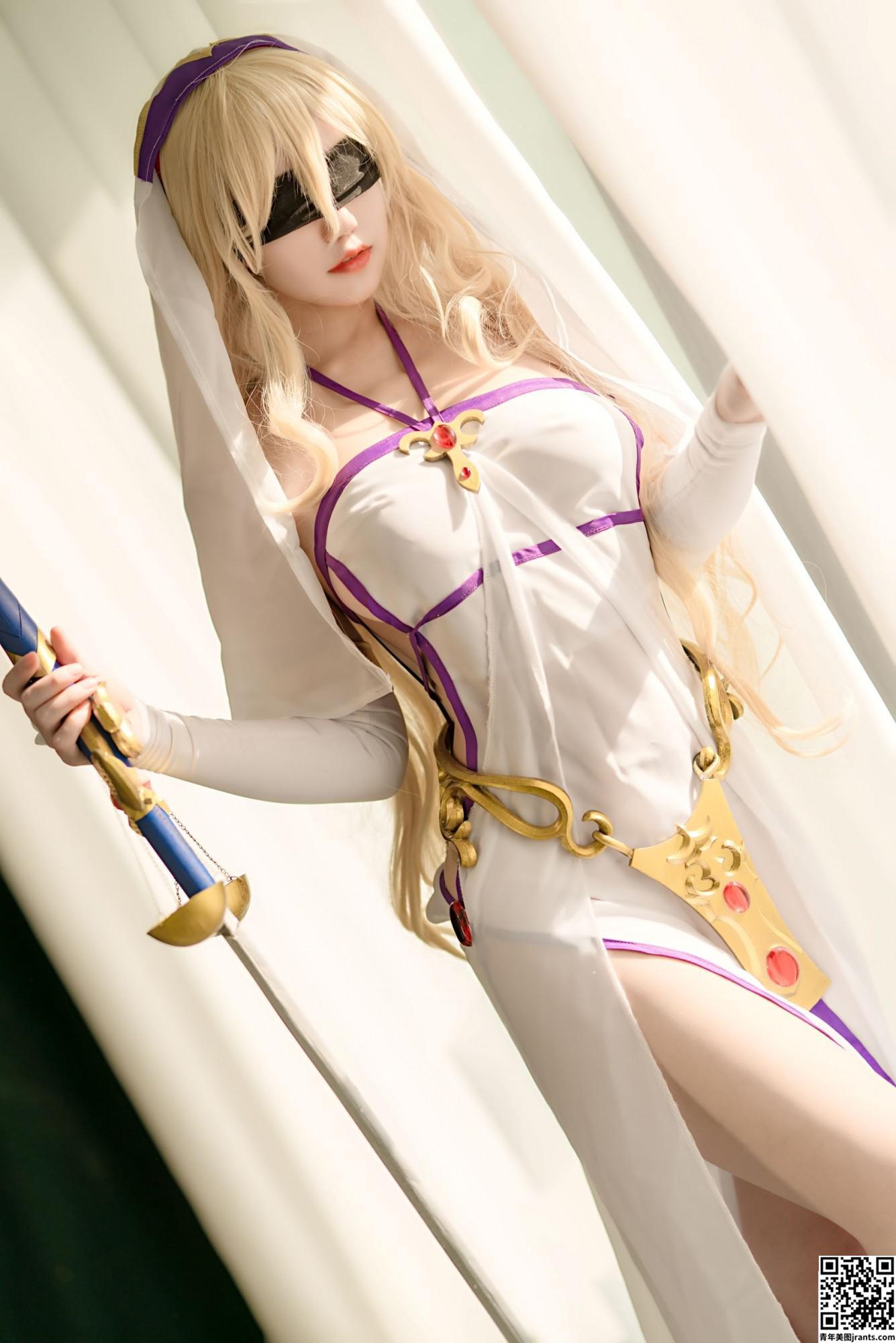 [Coser] 小仓千代w – 剑之圣女 (41P)